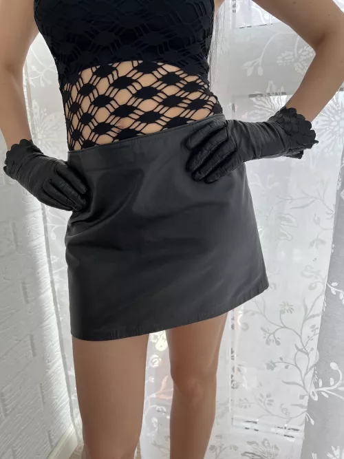 Leather gloves look great on a leather skirt by MonicaGoddess