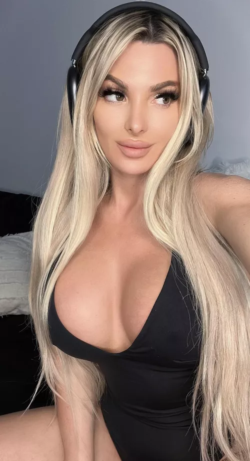 Natalia Kaye (@nataliakayex) by pale_xx