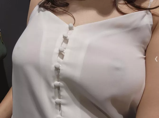 No wonder I was getting so many looks  by tinyslut09