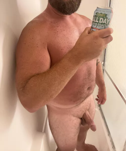 Pregaming with a west coast!  Need to cut the carbs though.  by rock7857