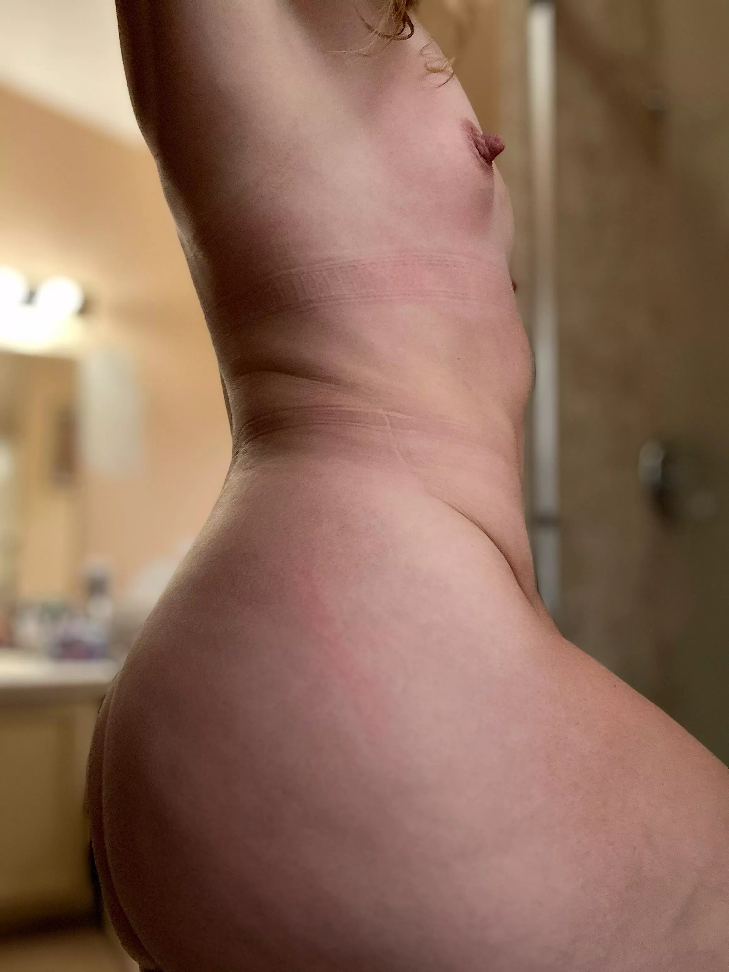 Suck and fuck me in the shower posted by fivestarmama5