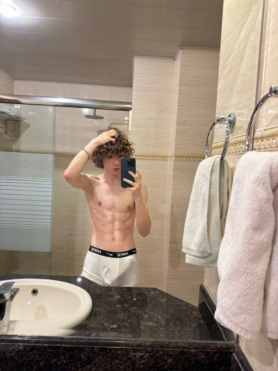 Anyone can help me with that? posted by joomyboy