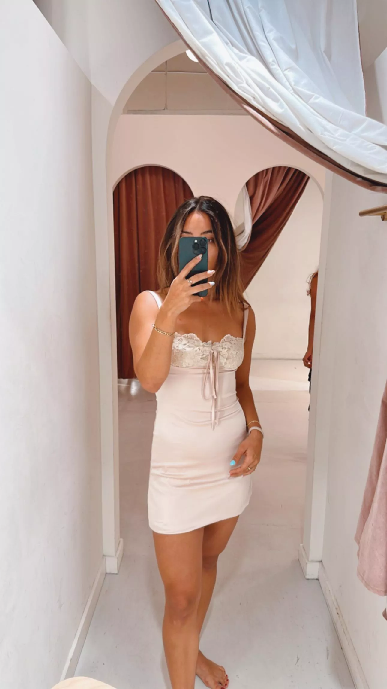 How does that saying go… lady in the streets 🥵 posted by Willowxowilde