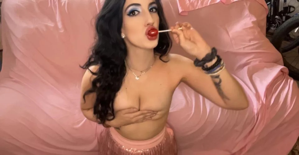 I want candy 🍭 😍 by bluedream_xo