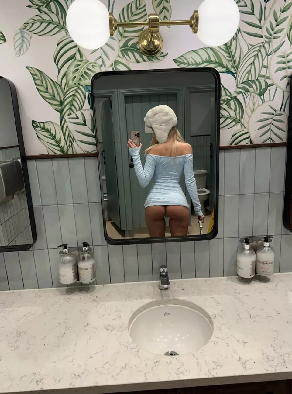 I'll let you do everything with my ass if you eat me first? posted by Whole-Research-1797