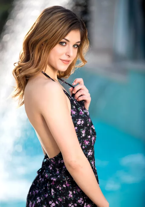 Leah Gotti  by G0ATzzz