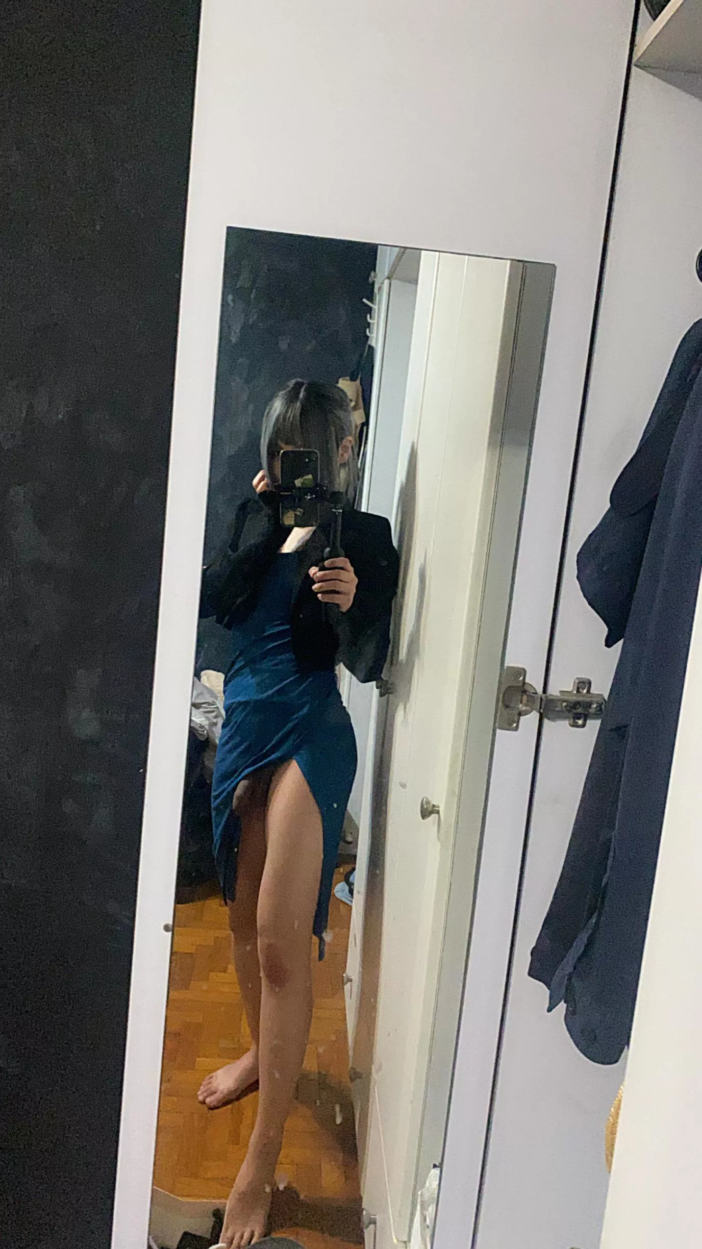 no panties no problem posted by xkyuone