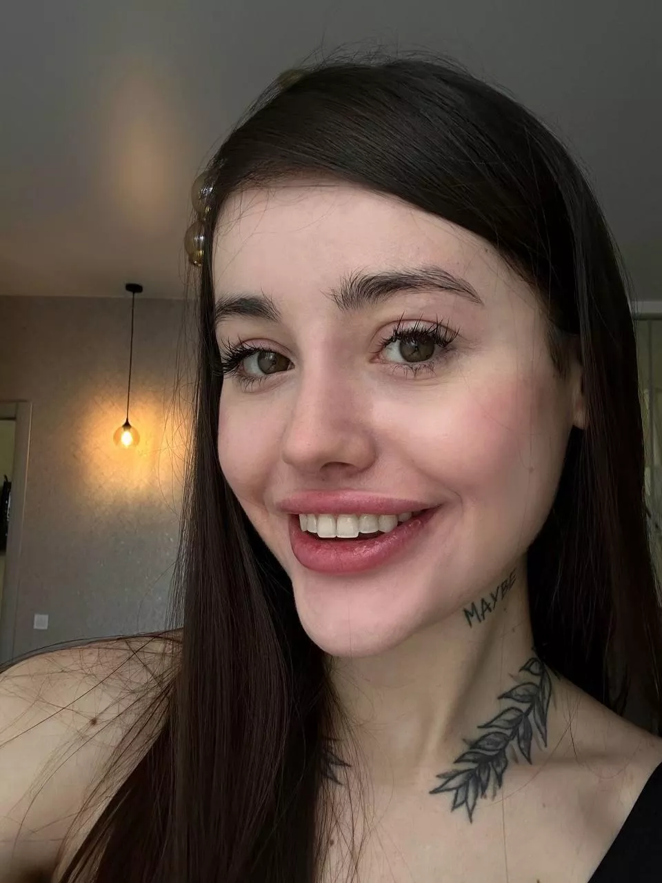 Seriously thinking about using this color posted by lucy_caitlin