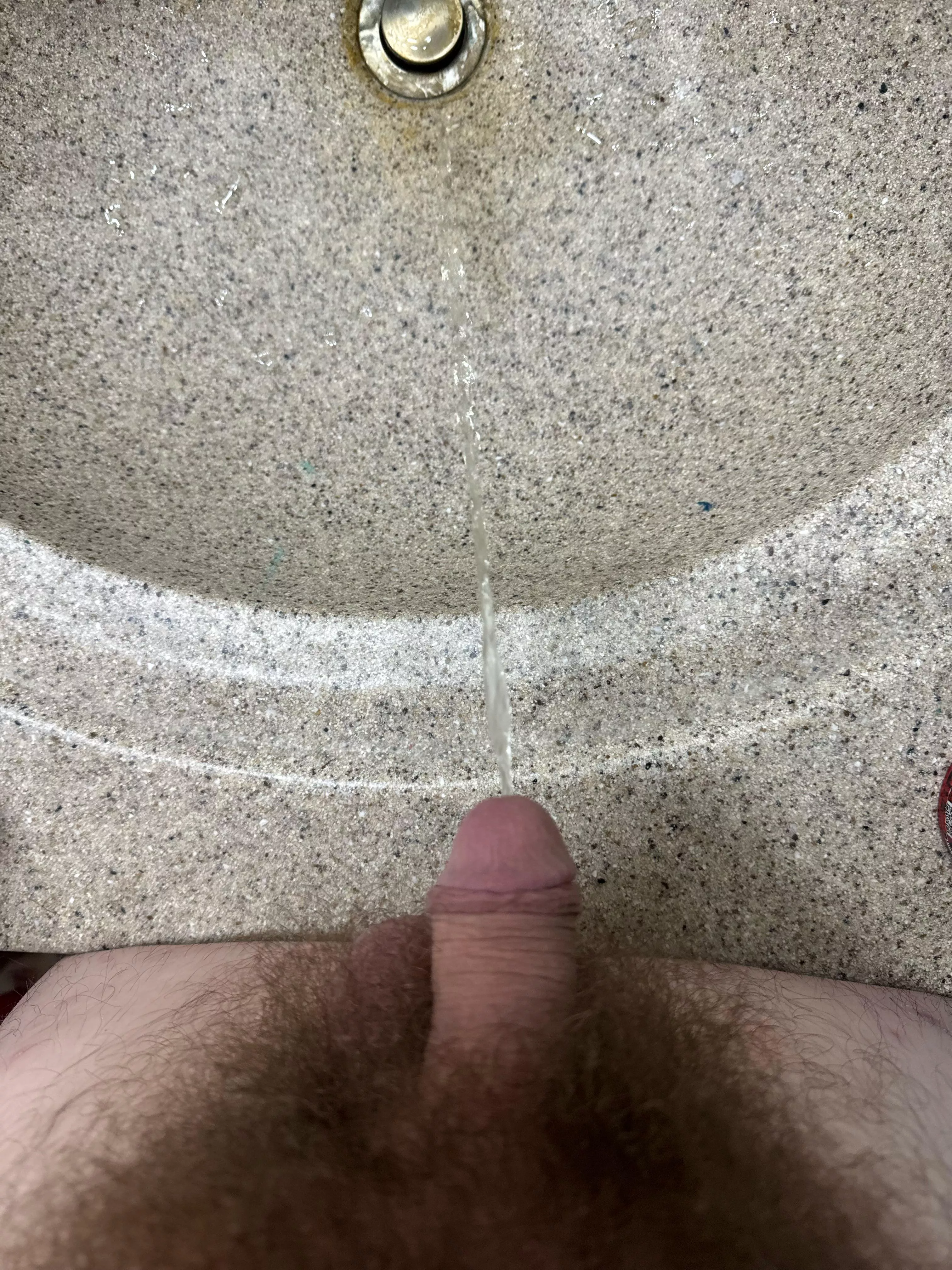 Sink piss posted by green2581