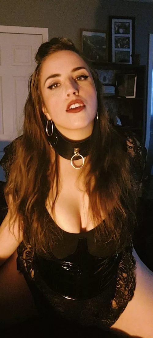 Unleashing my wild side. Come get a taste... if you dare. by urcrazyprincess