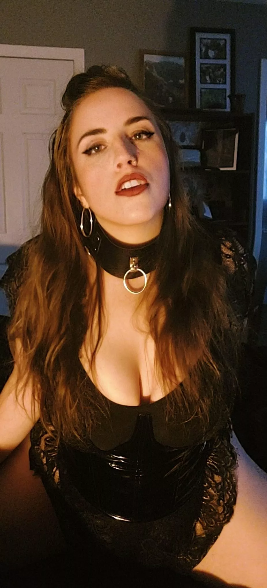 Unleashing my wild side. Come get a taste... if you dare. posted by urcrazyprincess