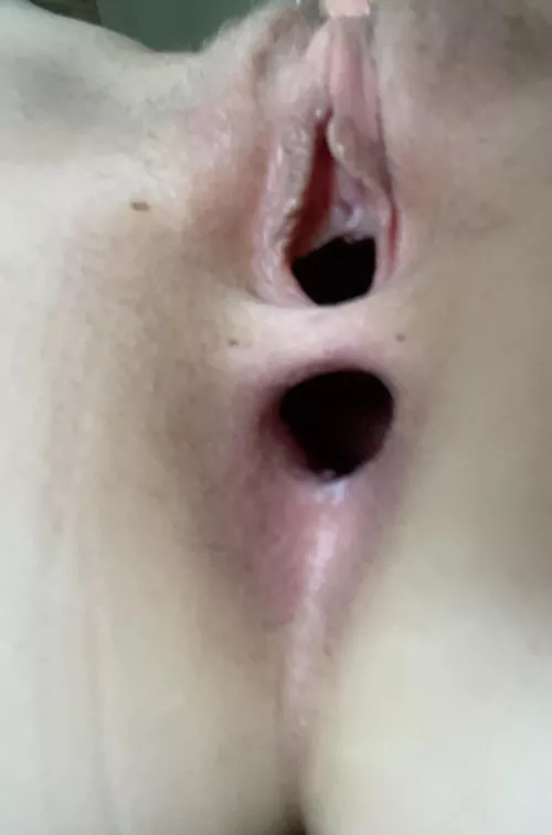 What do you think? 😵‍💫 I’m still practicing not to shake/quiver so much while holding open 😮‍💨 by WillowEscargo