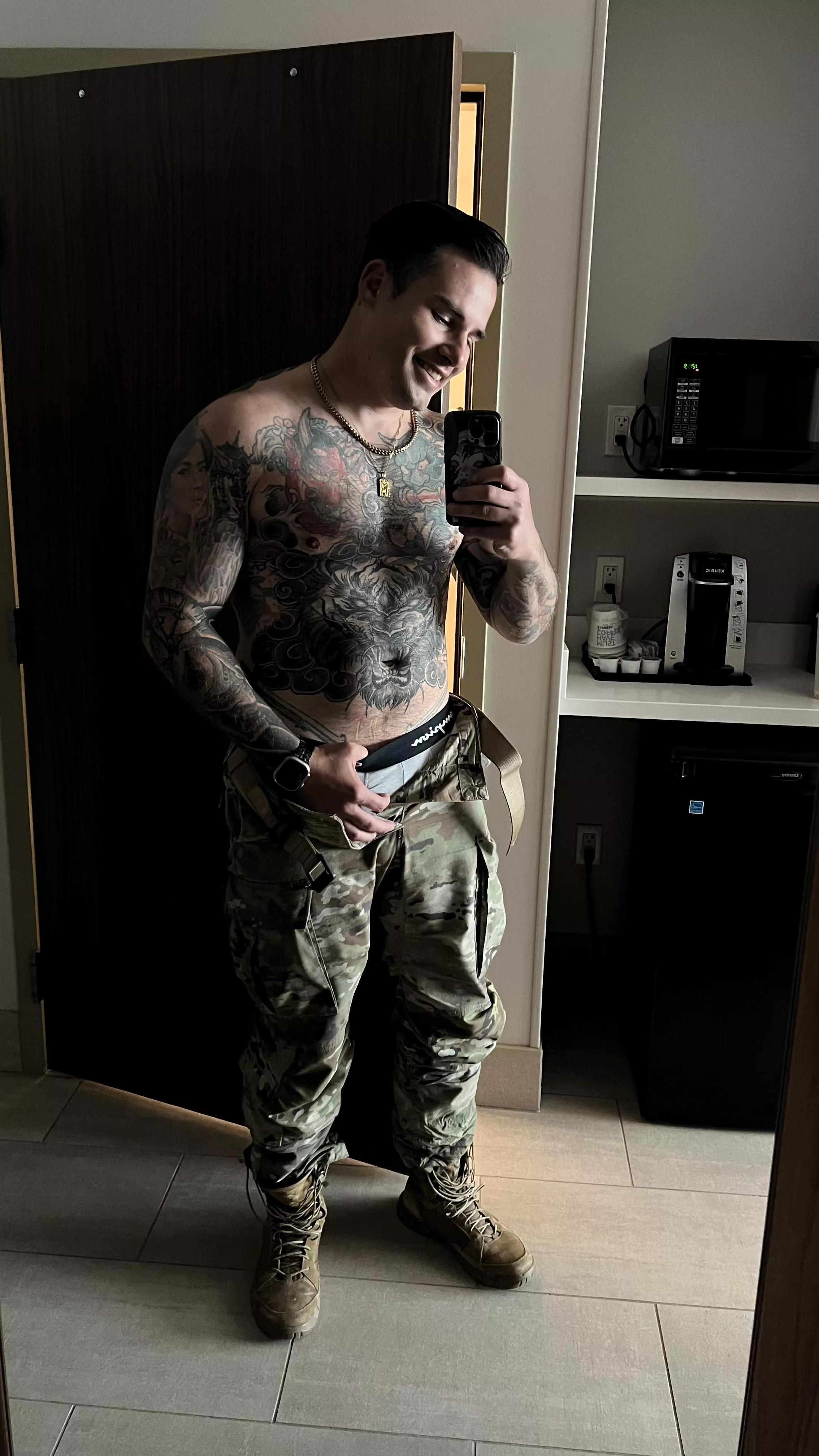 [33] posted by Soldierbull69