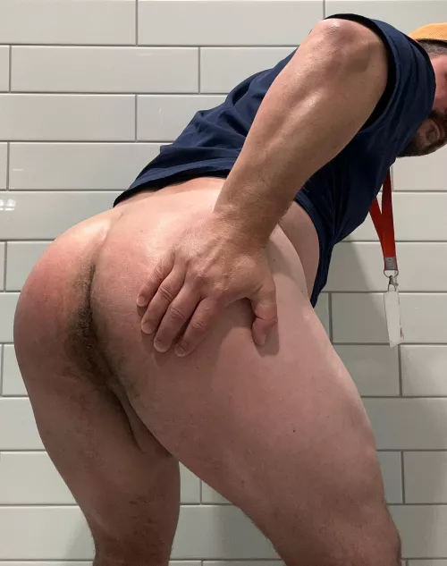Big and hairy by dawgnextdoor