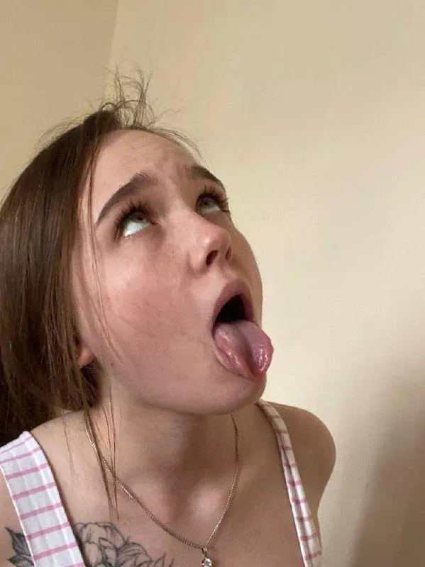 I need your biggest load right here posted by yourelovelygirl