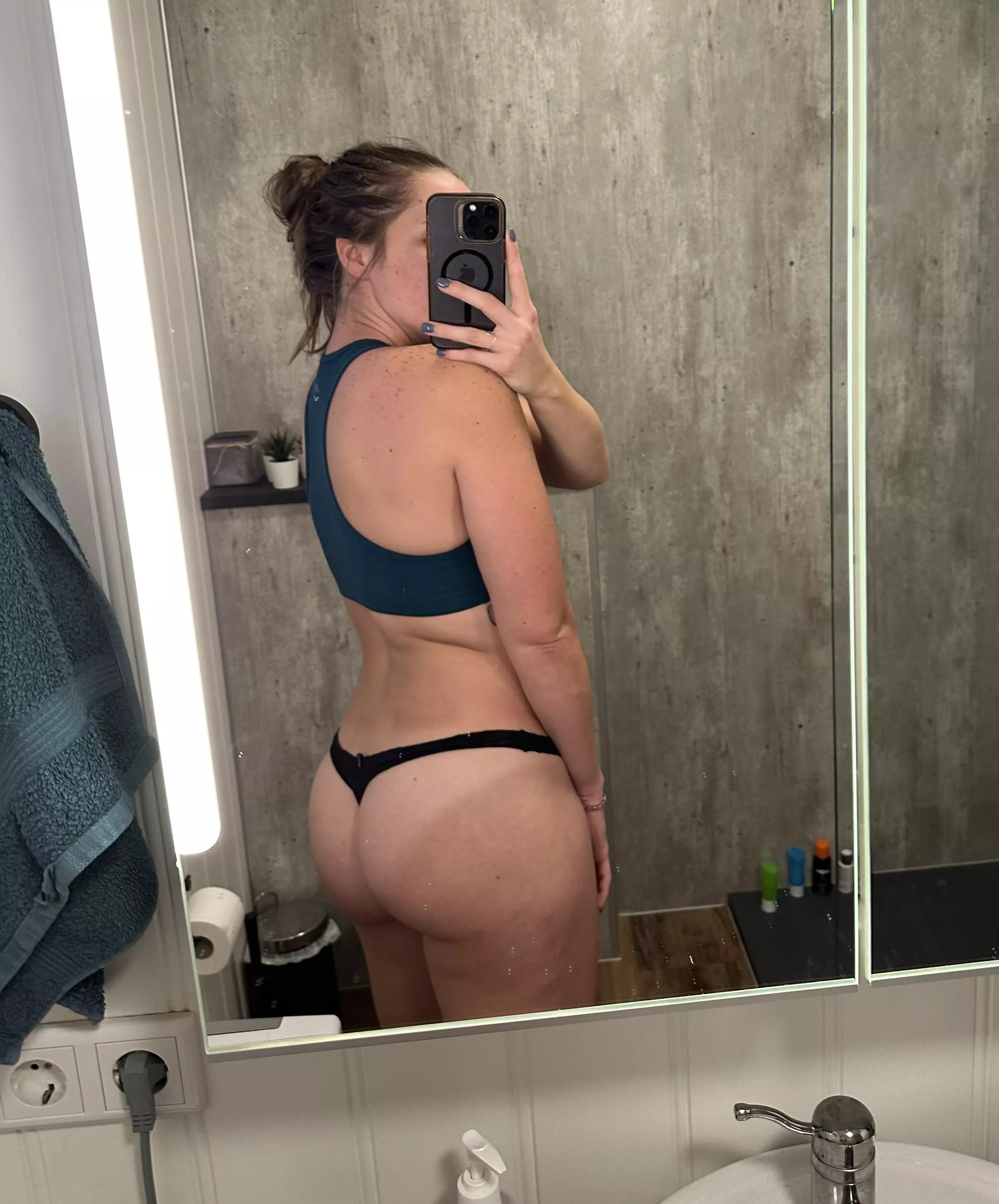 my ass devours this thong... posted by cumwcourt