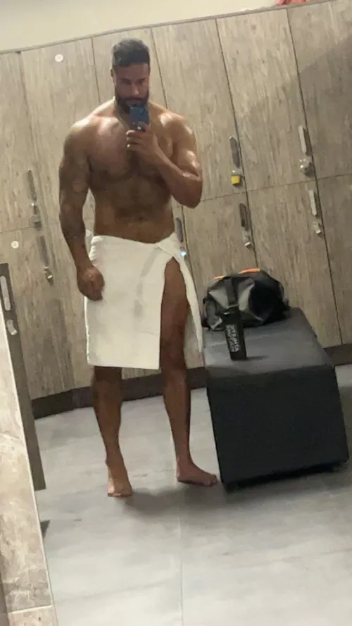 Post shower selfie  by Kbgymrep