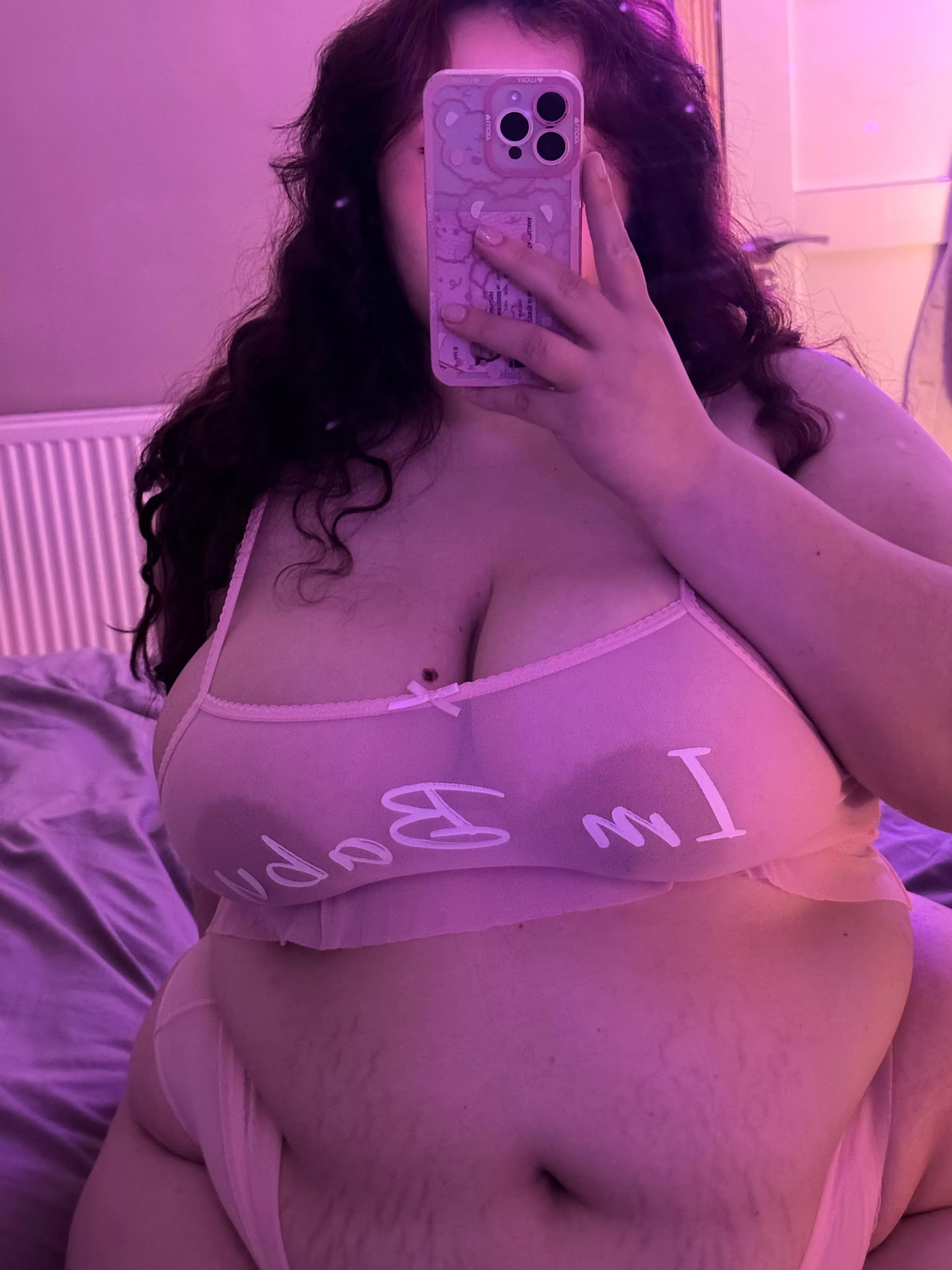 who likes a big girl posted by xehilia