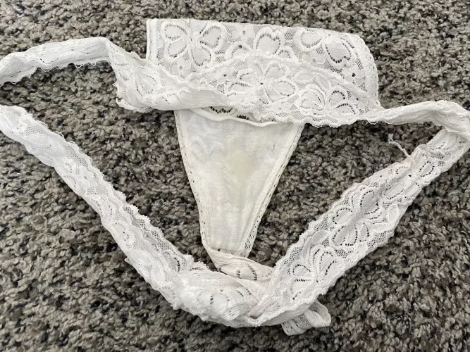 Blew a load in wife’s thong 🤤 by MX-1910