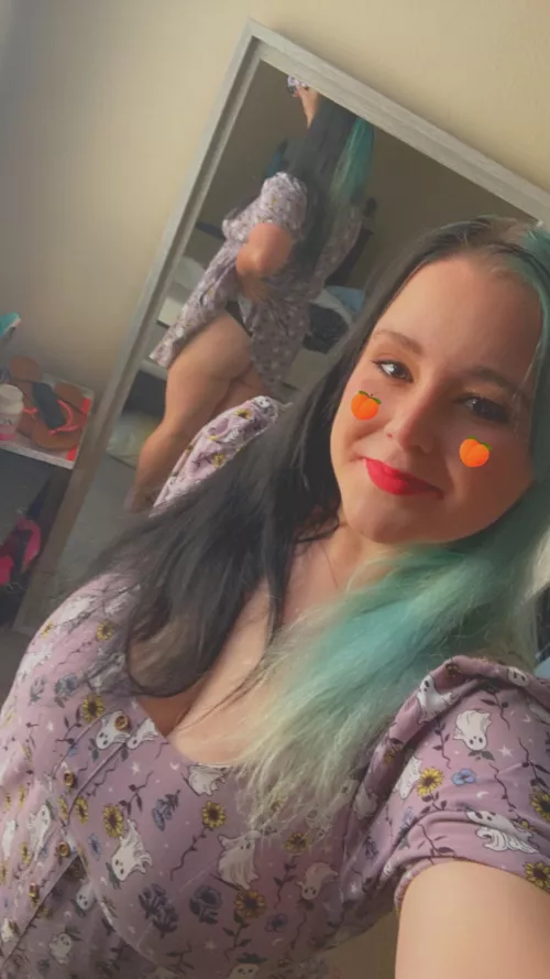 Do you have a fantasy still waiting to come true? by Watermelon-sun