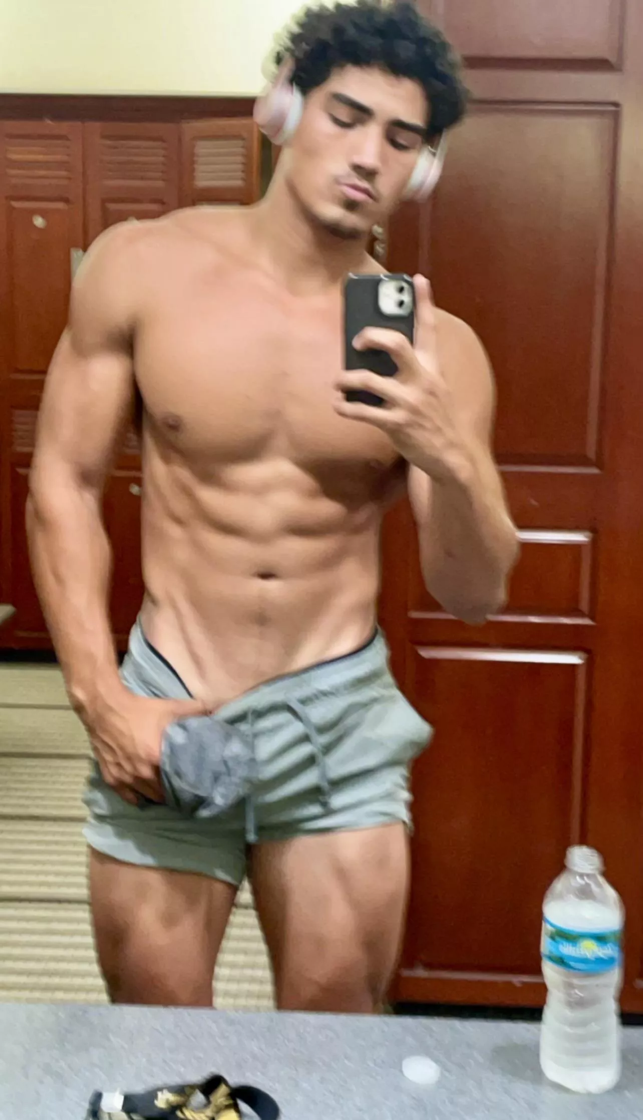 NOT ORIGINAL CREATOR posted by Throwaway_Burner_900