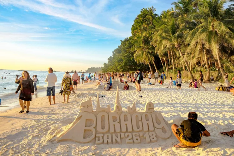 The beauty of Boracay, Philippines by Soft-Number1958