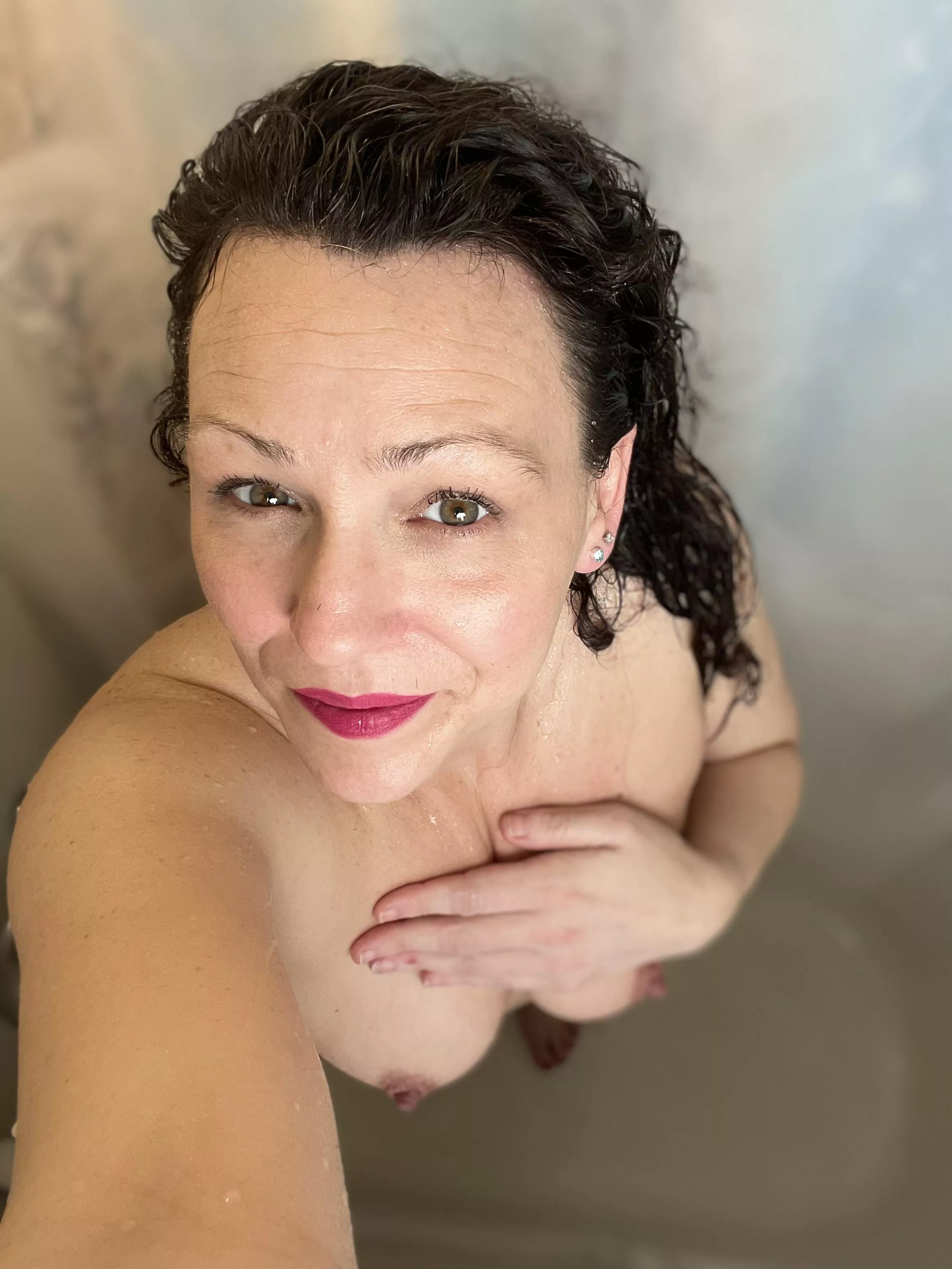 This Milfie next door is ready to play posted by [deleted]