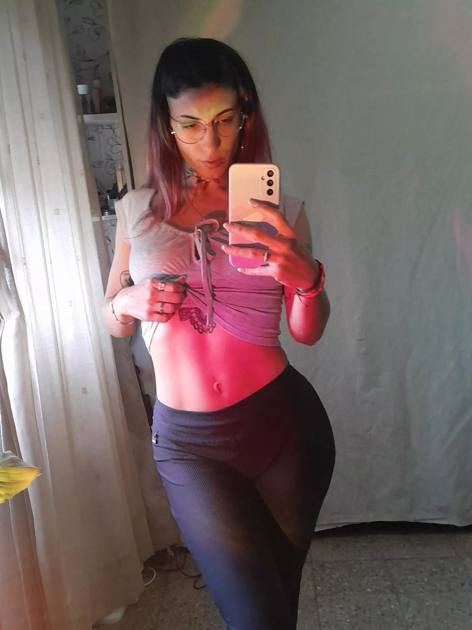 What are you waiting for to worship my belly posted by Badgalolaa