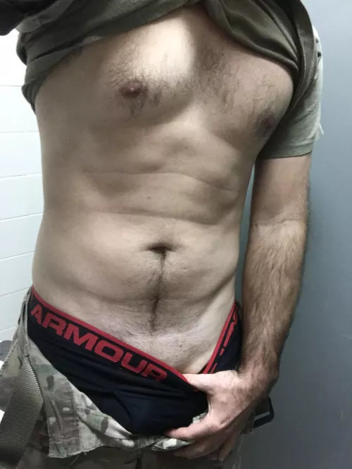 35 looking for a F chat buddy by stevethrowaway718