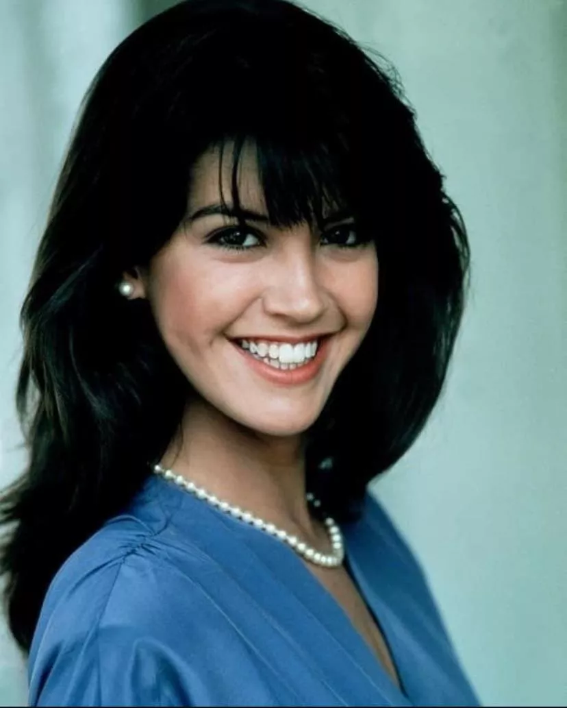 Phoebe Cates  posted by abhiprakashan2302