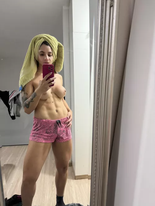 🥵🏋‍♀️💦 Ready for a workout that'll leave you dripping with sweat and desire? 😉 by JadeLaurensss