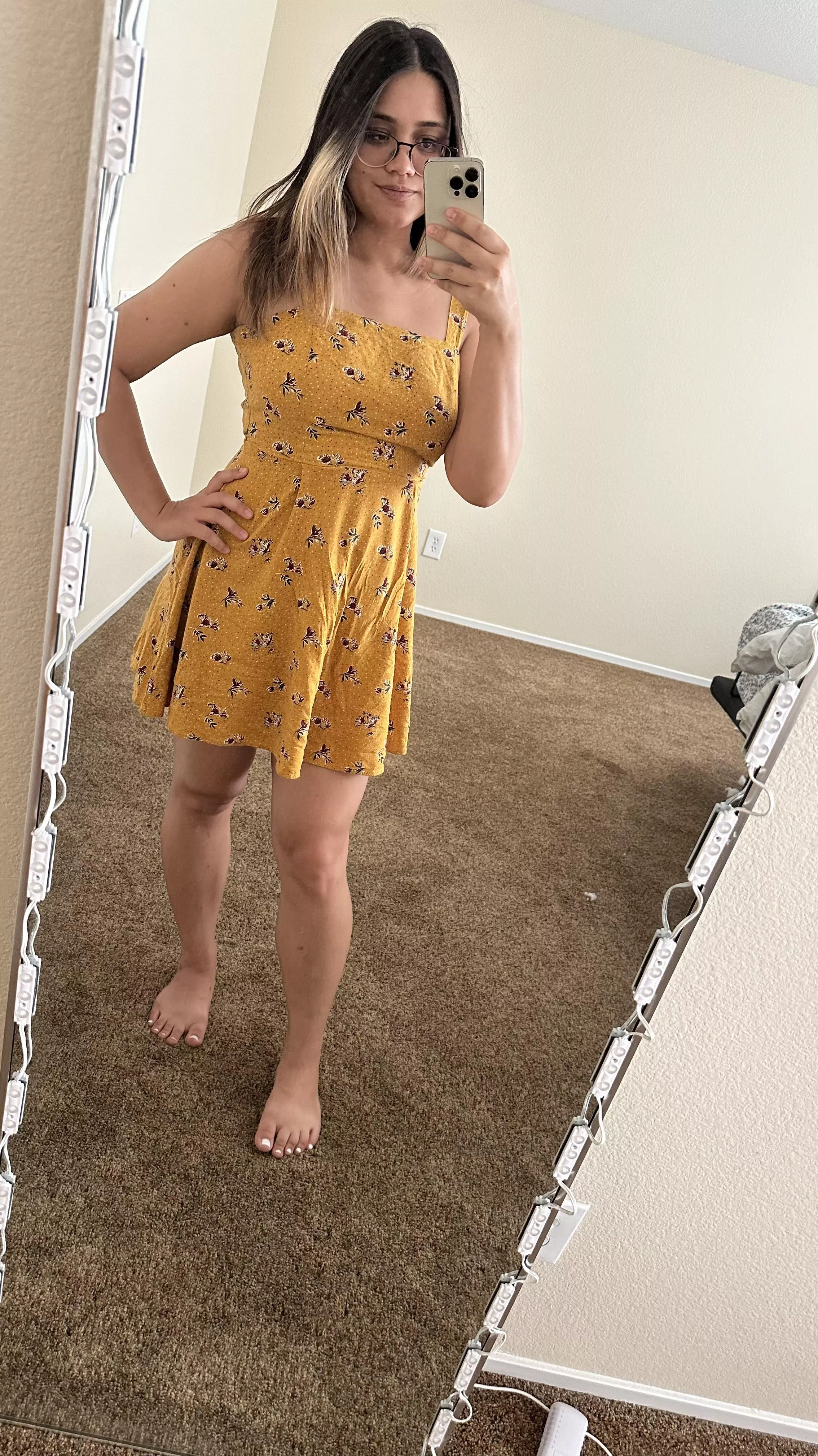 Sundress | No panties posted by dreefernz
