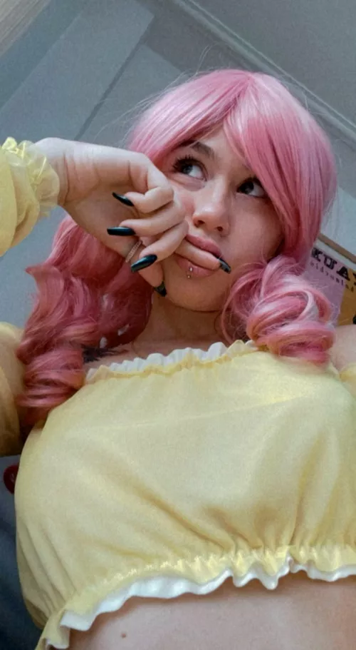 I am thinking about your dick inside my pussy right now by EmmaAndersonxo