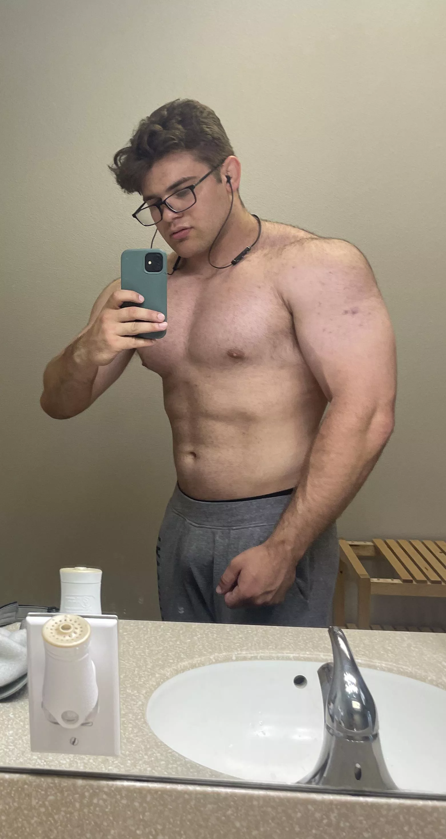 What would you rate outta 10 posted by Willing-Voice-6723