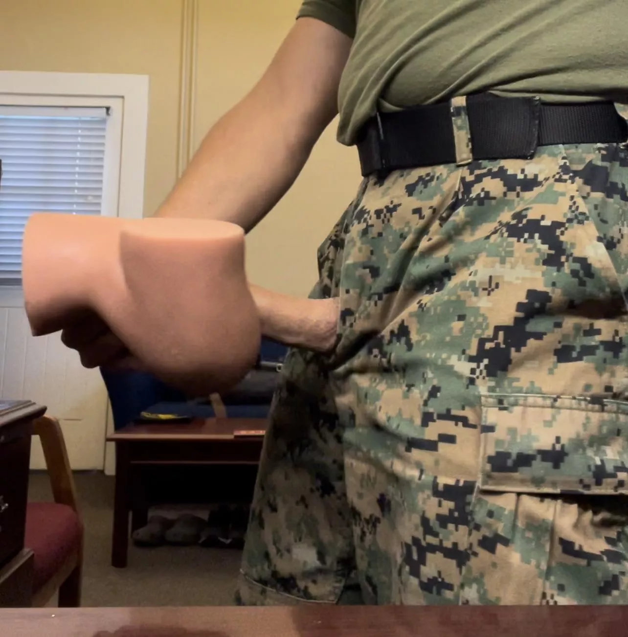 [37] how’s your MOANday going? posted by ElusiveShadows