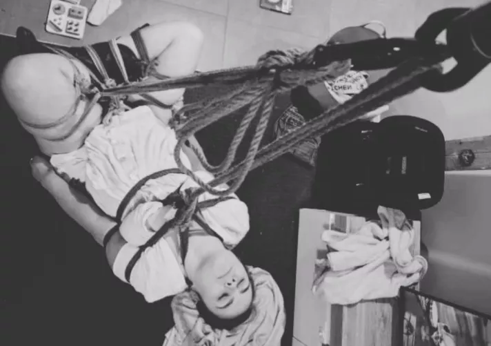 Amongst the caos of daily routines I find my peace in the silence  by sunlollipop123