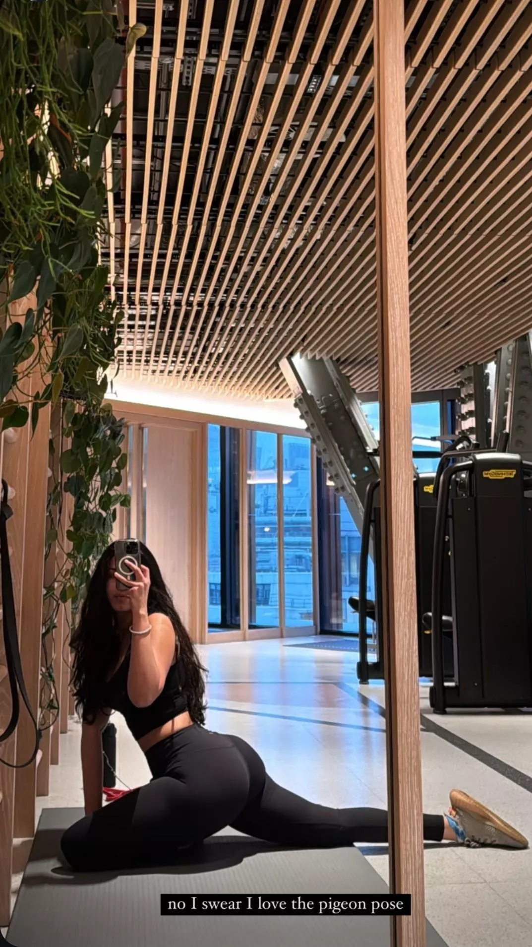 Friend 🍑 posted by ButtStuffYes