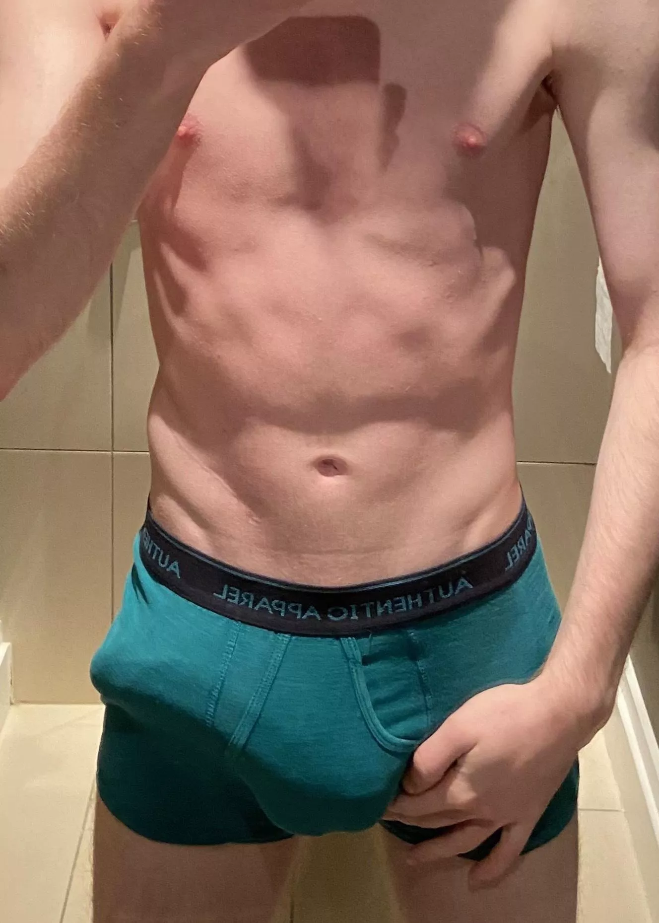 Hard to hide posted by babygexrgec