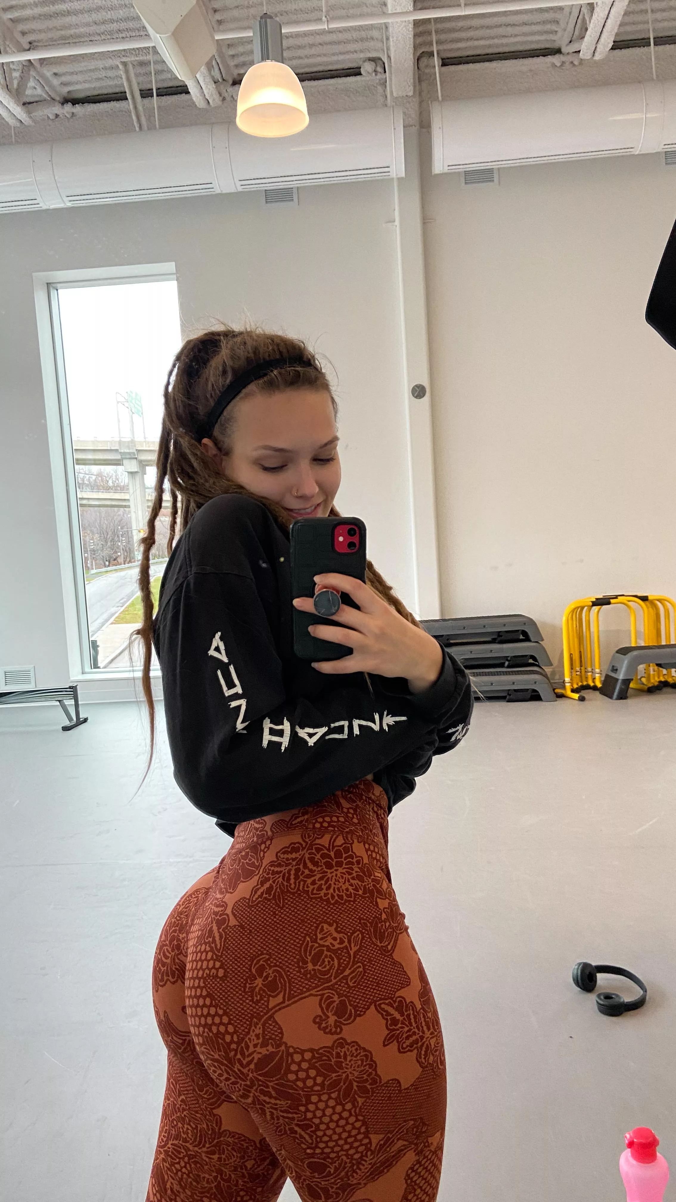 I want to be your post workout snack posted by EllaKojiro