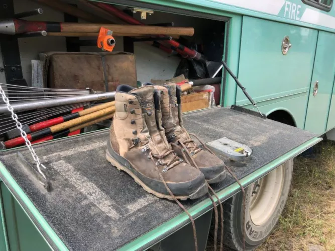 Identify the brand and model? by dhoey1212