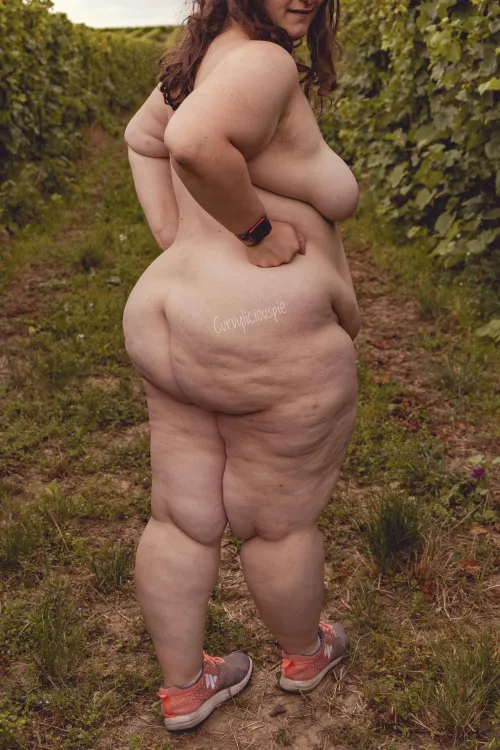 It’s wagon Wednesday again by curvyliciouspie