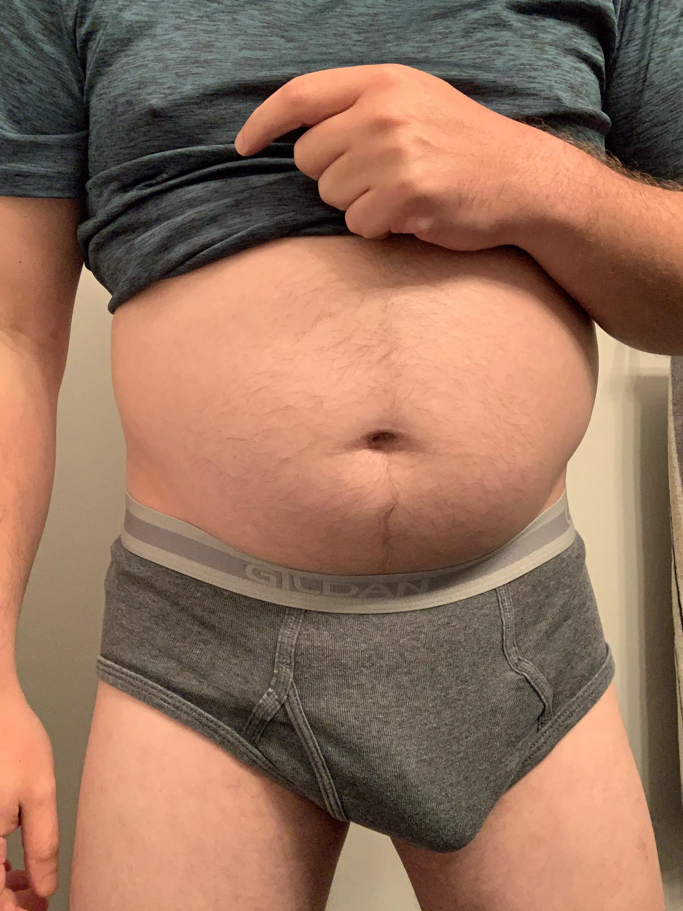 Lazy Sunday belly and briefs posted by domcubster88