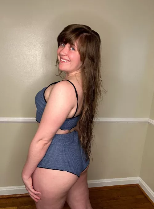 Look back at it [f] by SorrryCharlie