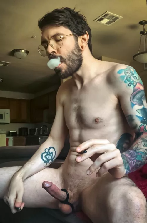 Sex is so [m]uch better when you’re high. by CrazyCurrency2372