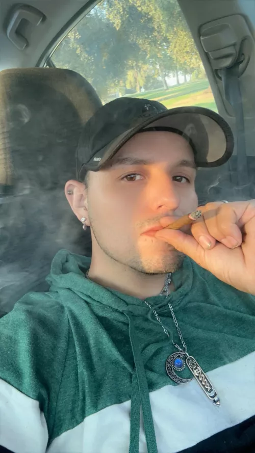 Thinking of what to play 🎮hope everyone is having a great day  by Dabbslovescock