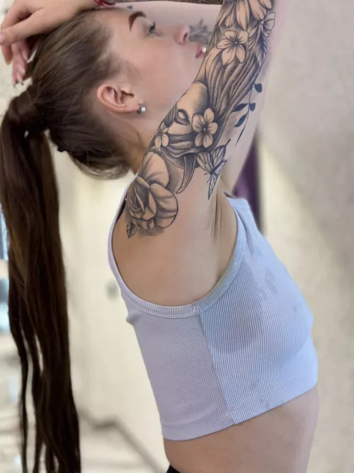 Today I trained hard in the gym by apple_only_