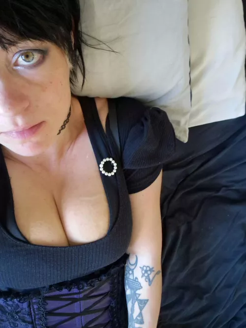 Would you date a mom 38f by mistermissus86