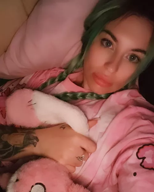 All tucked in by _TheLittleOne_