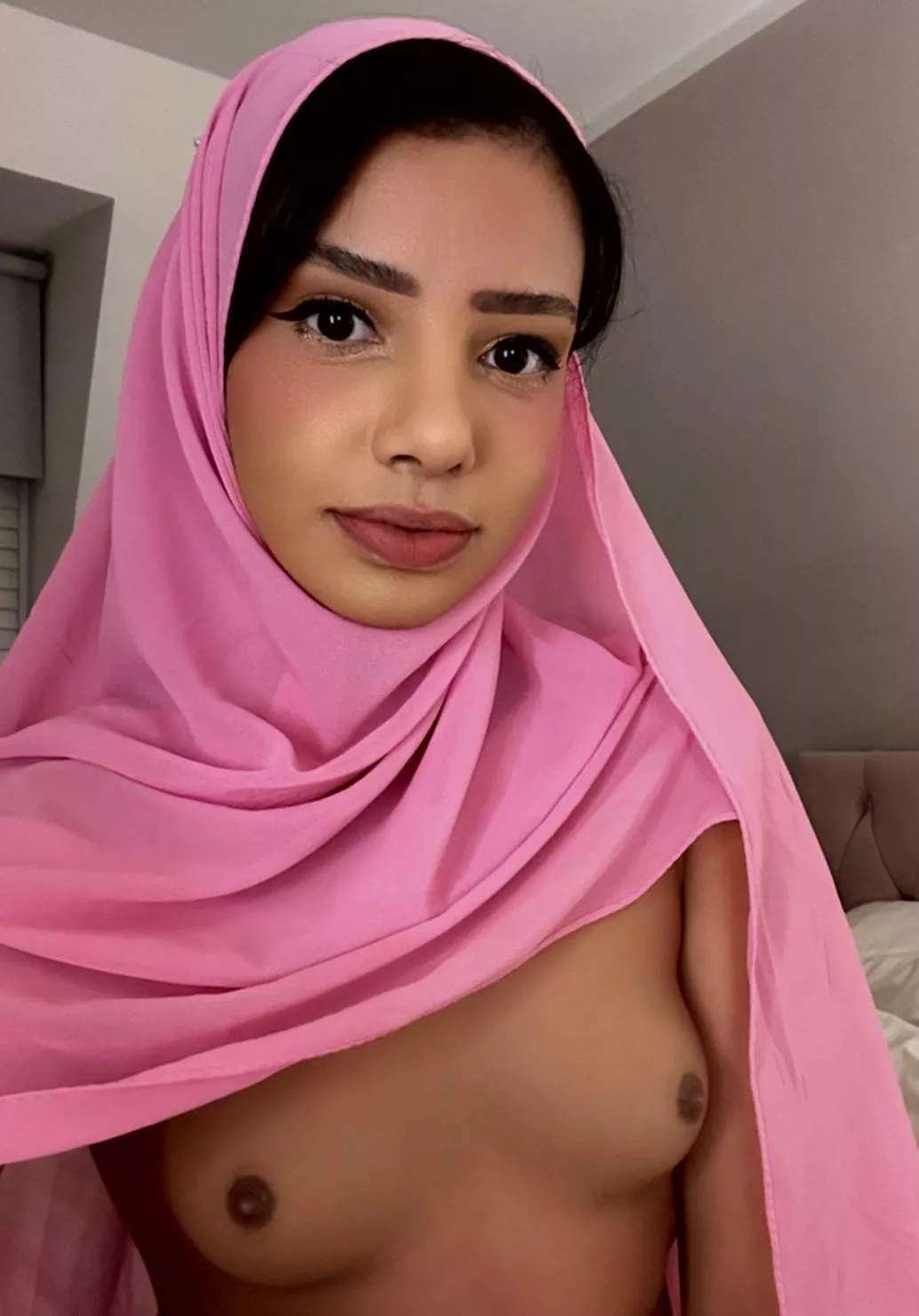 Could you bang a Arab you met on Reddit posted by CupcakeMary_13