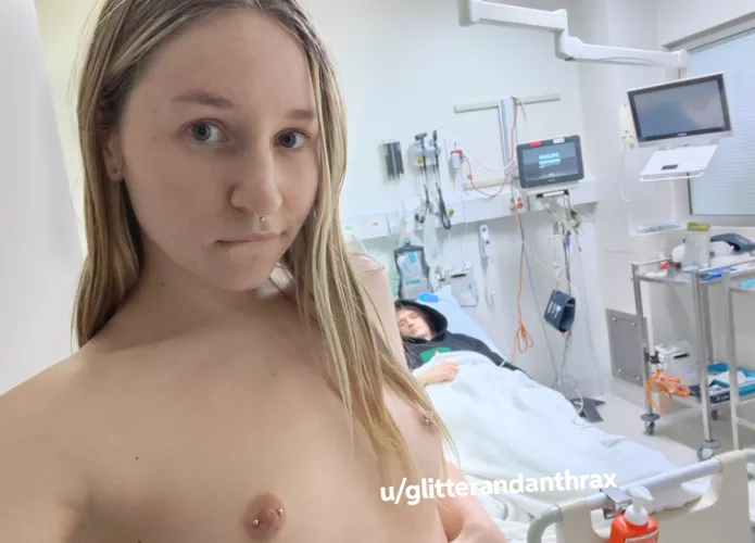 Good bedside manner  by glitterandanthrax